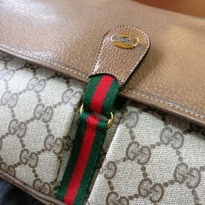 Gucci Vintage Accessories Collection Ophidia Purse